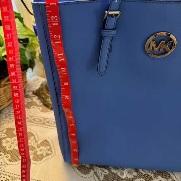 Michael Kors bag - Picture 10 of 12
